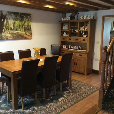 Ty Mawr At Bethania B&B Rooms And Crumble Cottage Llanon Exterior photo
